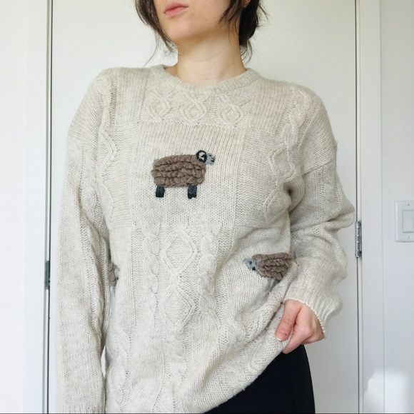 Vintage 100% Wool Cream Sheep Knit Sweater - Picture 3 of 12